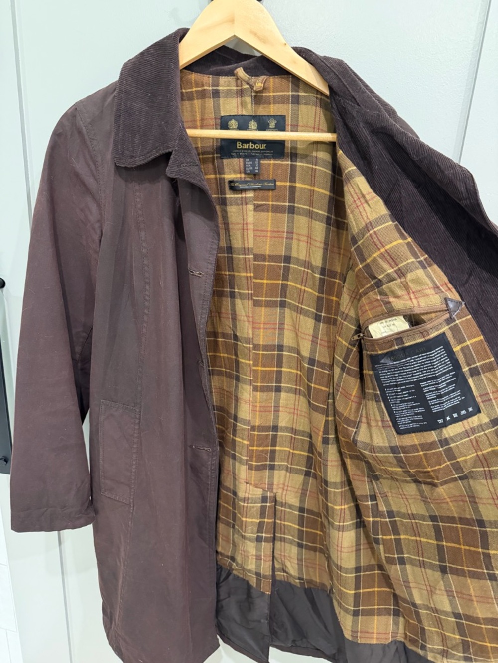 Barbour Women's Brown Waxed Cotton Coat - Picture 4 of 5